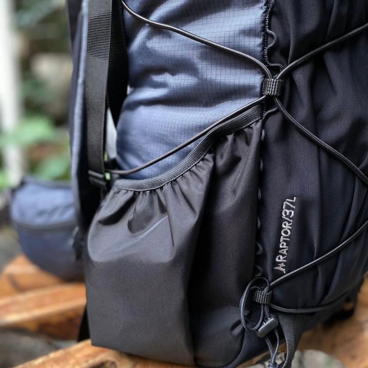 monte equipment 37L Raptor
Ultra-lightweight camping backpack made in Indonesia only weighs 550g