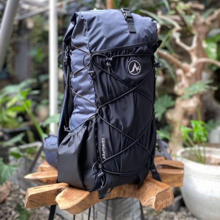 monte equipment 37L Raptor
Ultra-lightweight camping backpack made in Indonesia only weighs 550g