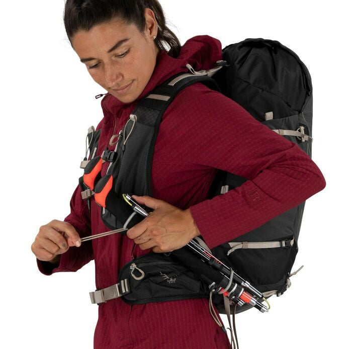 Osprey Tempest Velocity 30 暴風速率 女款 Tempest Velocity 30 Sevres Blue Women