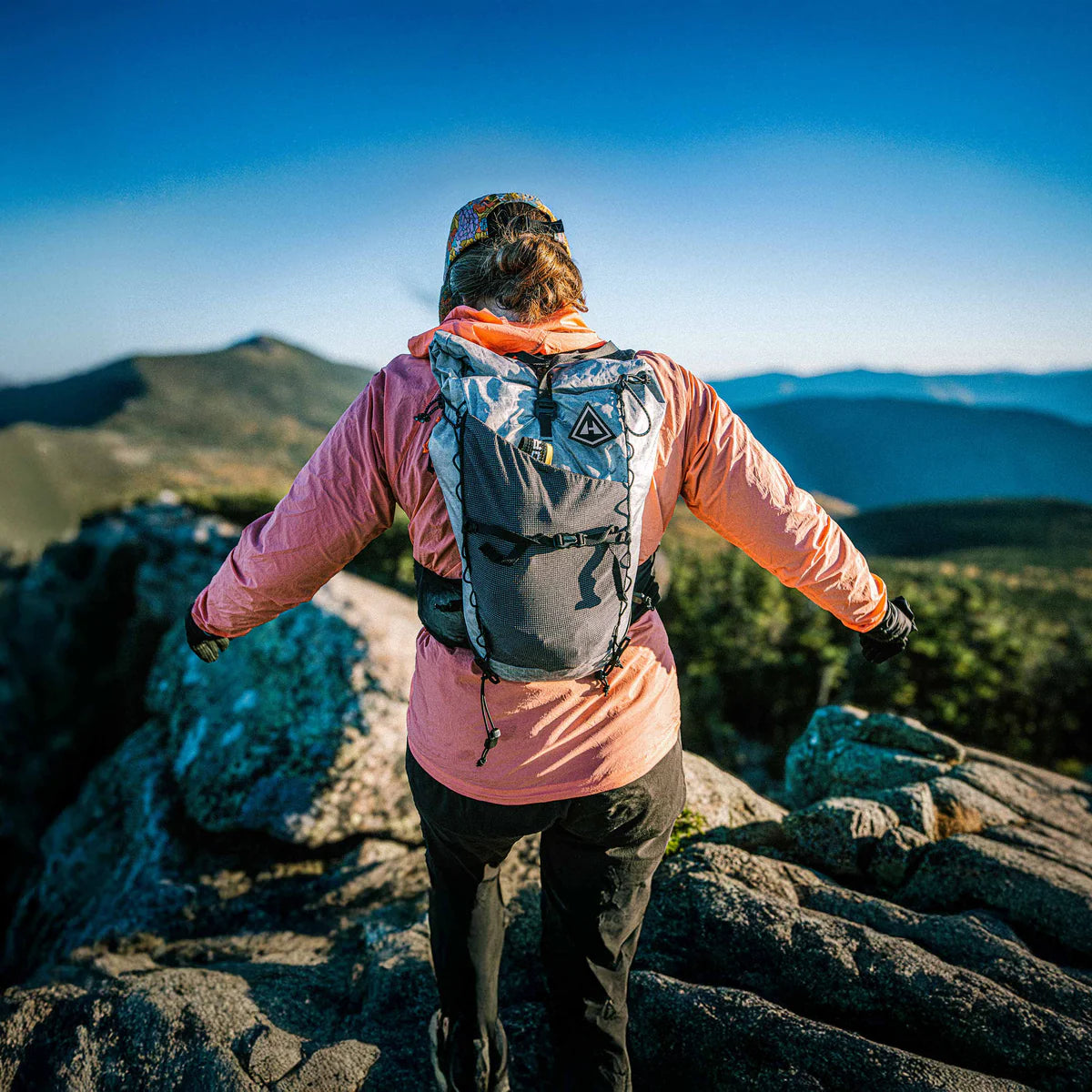 2026 新款 Hyperlite Mountain Gear PEMI 15 越野跑背包 （預訂）