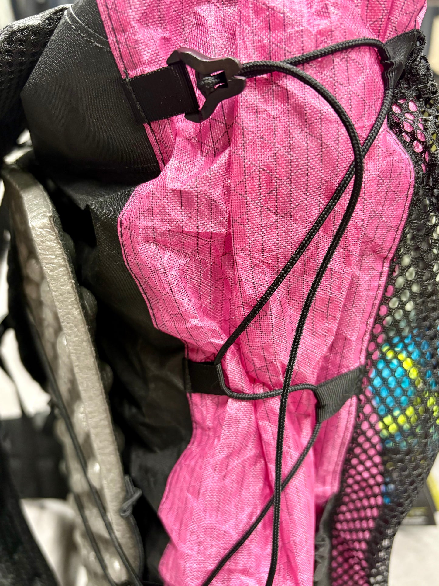 Zpacks Nero Classic Backpack 40L 2026款 輕量化背包 粉紅色 40升 (腰帶M碼)