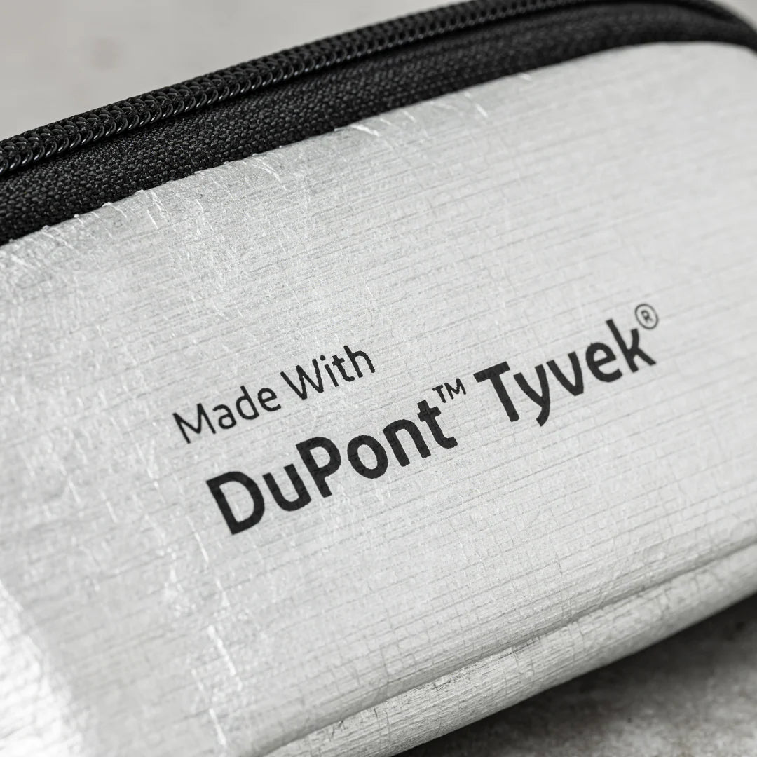 LUNA PROJECT TYVEK 拉鍊收納包