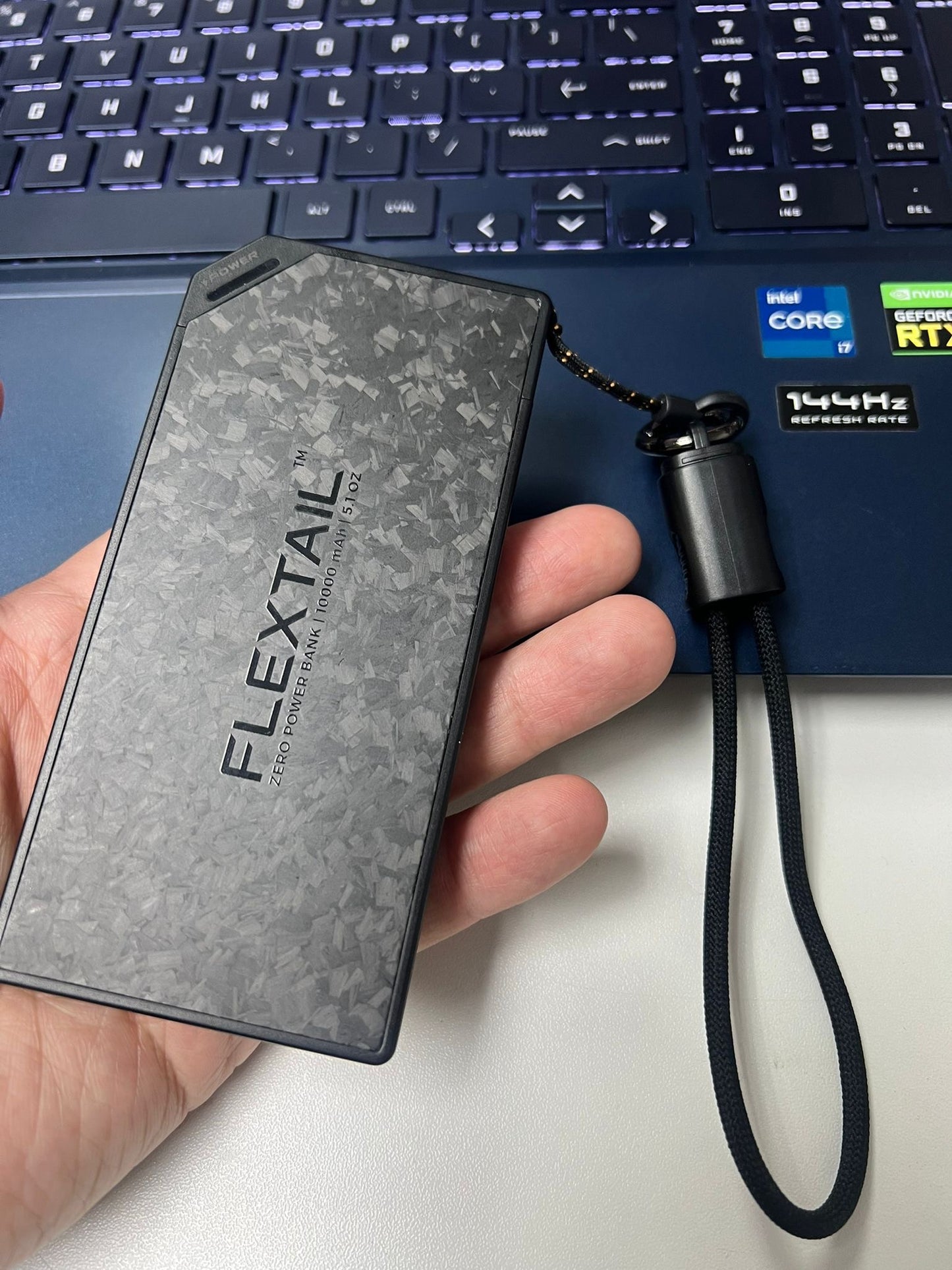 預訂 Flextail ZERO POWER 10,000C
魚尾 全世界最輕最薄 10,000mAh 行動電源-145g
